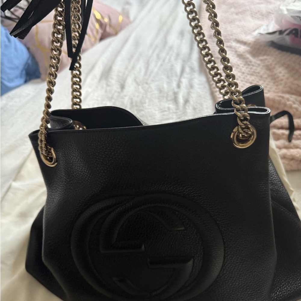 Gucci Black Leather Shoulder Bag with Gold Chain